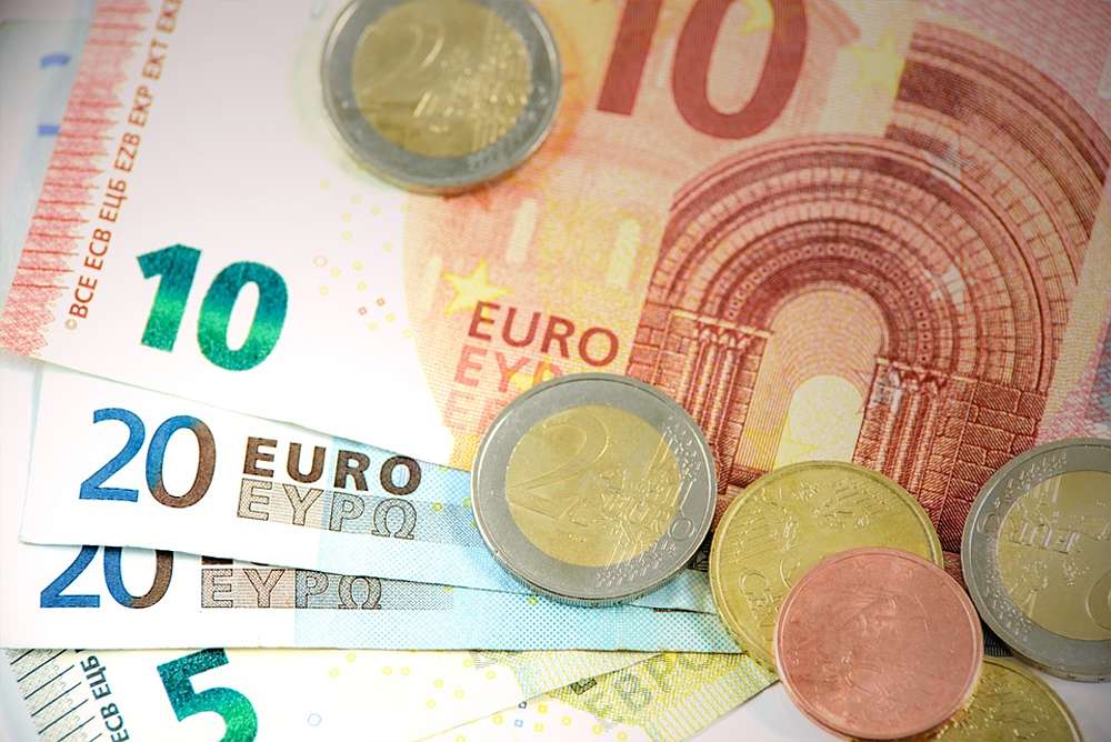 Stipendio Dicembre 2024 Docenti ATA: l’importo su NoiPA con tredicesima e Bonus Natale